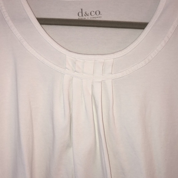 DENIM & Company White Tee Size 1X - Picture 2 of 6